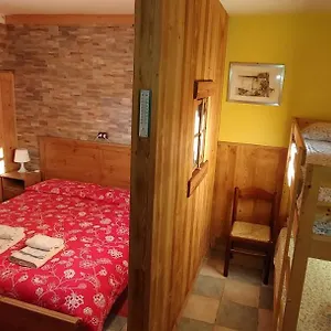 Cav Rondinella Bed & Breakfast Chiavenna